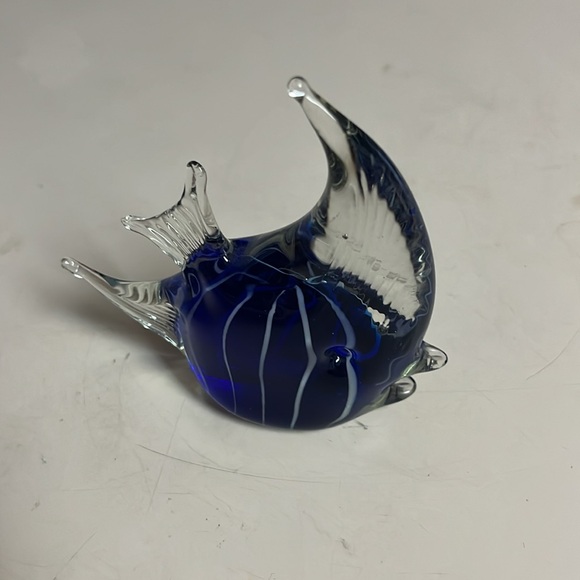 Blue Cobalt Fish Paperweight - Picture 4 of 13